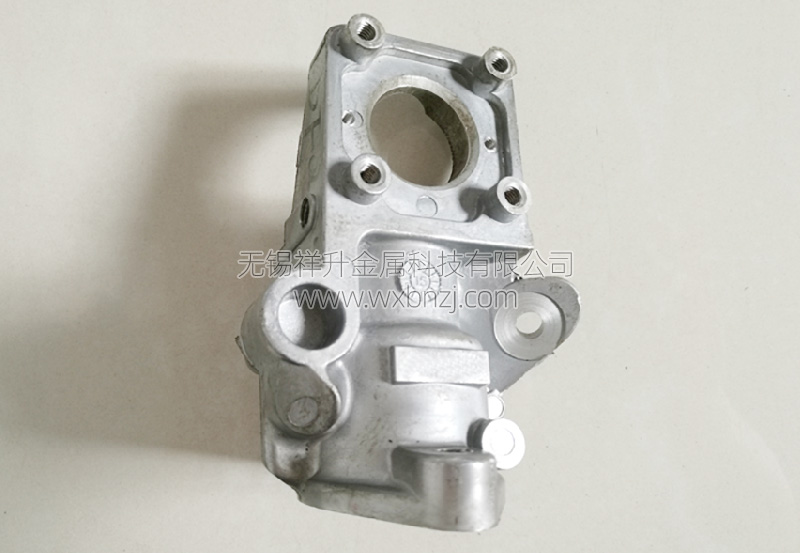汽车零部件压铸件28